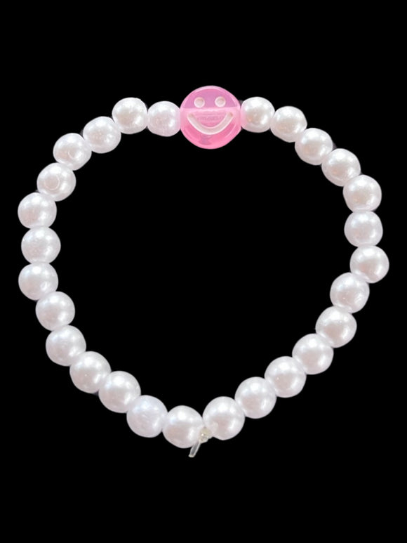 Hanna Hand Made-Pearls and Smiles Bracelet