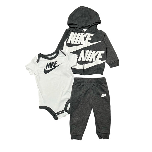 Nike 3-Piece Set