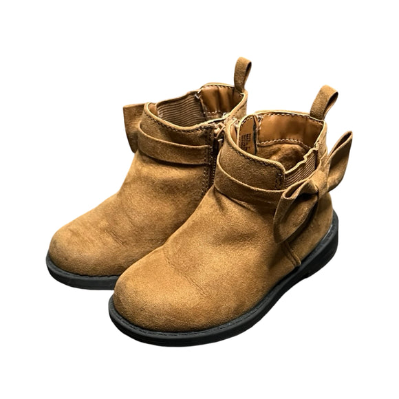 Gap Vegan Suede Bow Chelsea Boots