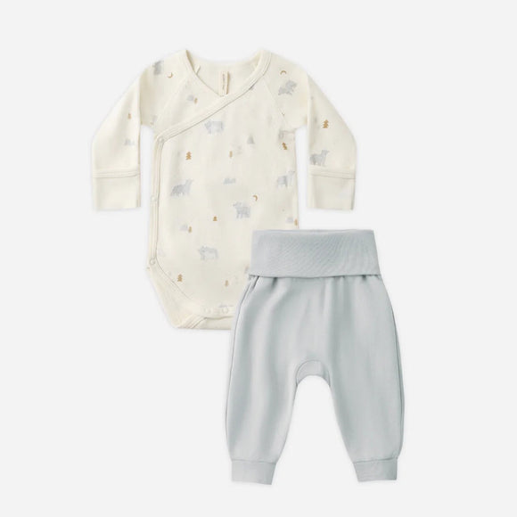 Quincy Mae Side Snap Bodysuit + Pant Set || Polar Bears