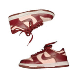 Nike Dunk Low Sneakers