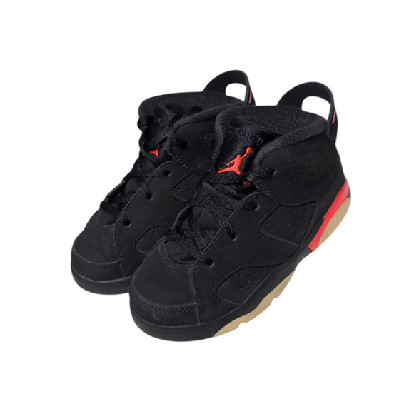 Air Jordan Retro Infrared Sneakers