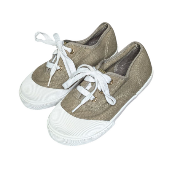 Zoom Kids Canvas Deck Shoes