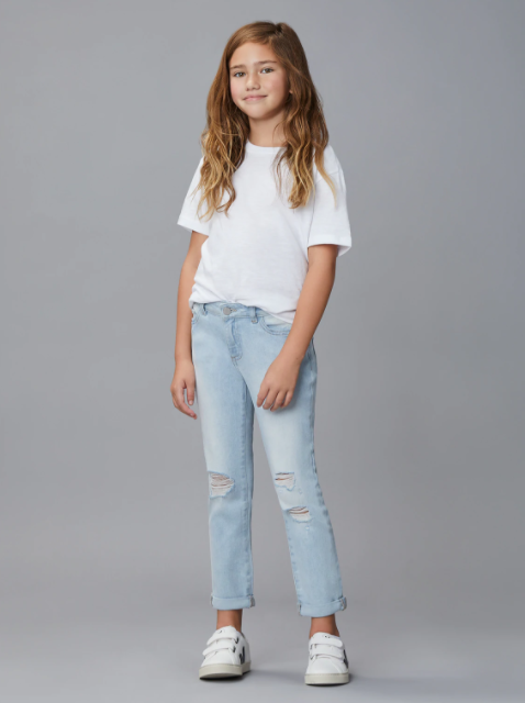 White denim boyfriend 2024 jeans